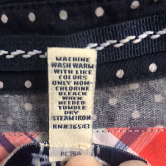 G. H. Bass Cotton button up Blouse. Size Large. Classic. Spring. Cottagecore. - Picture 4 of 4